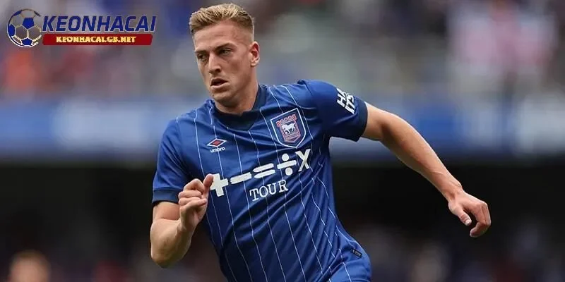 Liam Delap tiến hành kiểm tra y tế tại Chelsea Liam Delap tiến hành kiểm tra y tế tại Chelsea